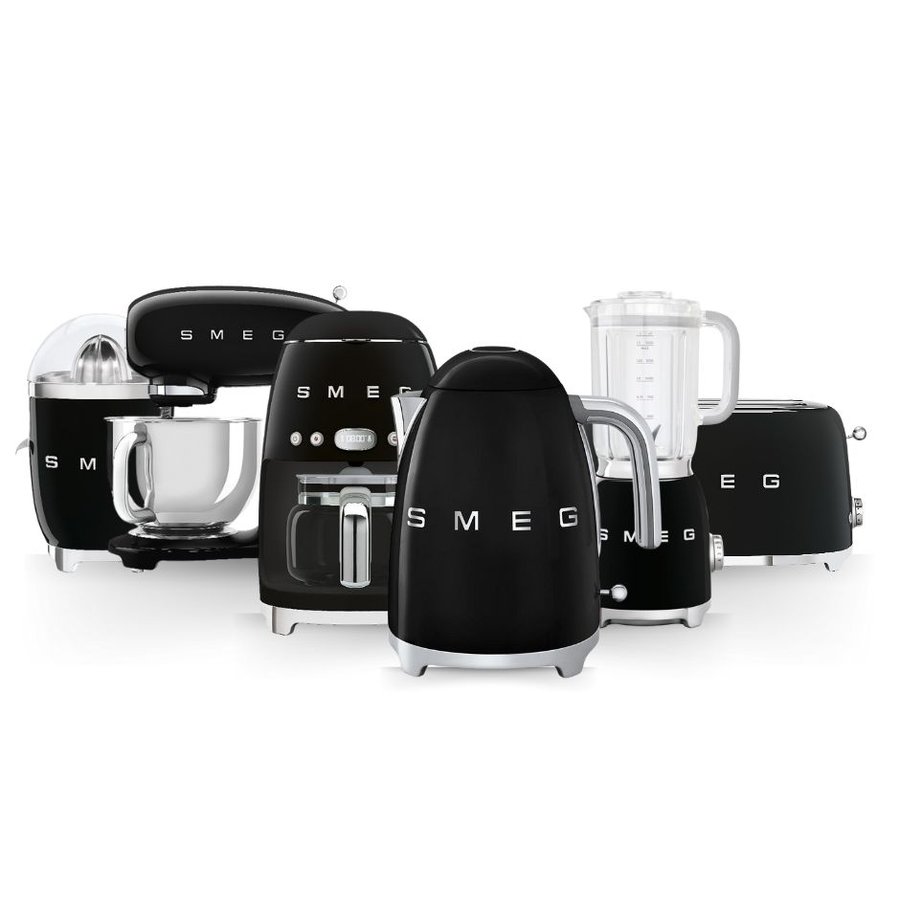 Smeg retro kitchen collection view 4